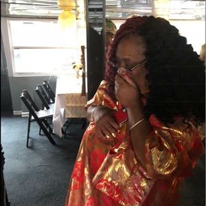 Meet your Posher, Monique